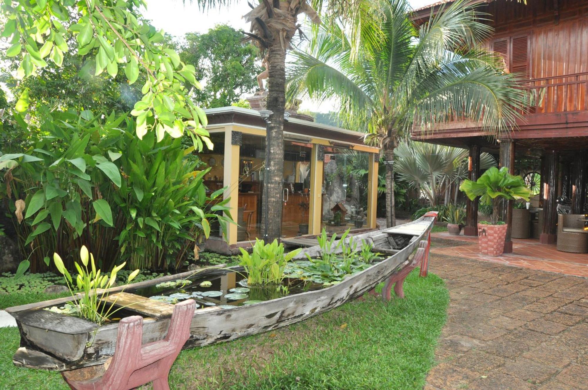 Palm House Boutique Resort Kep Exterior photo