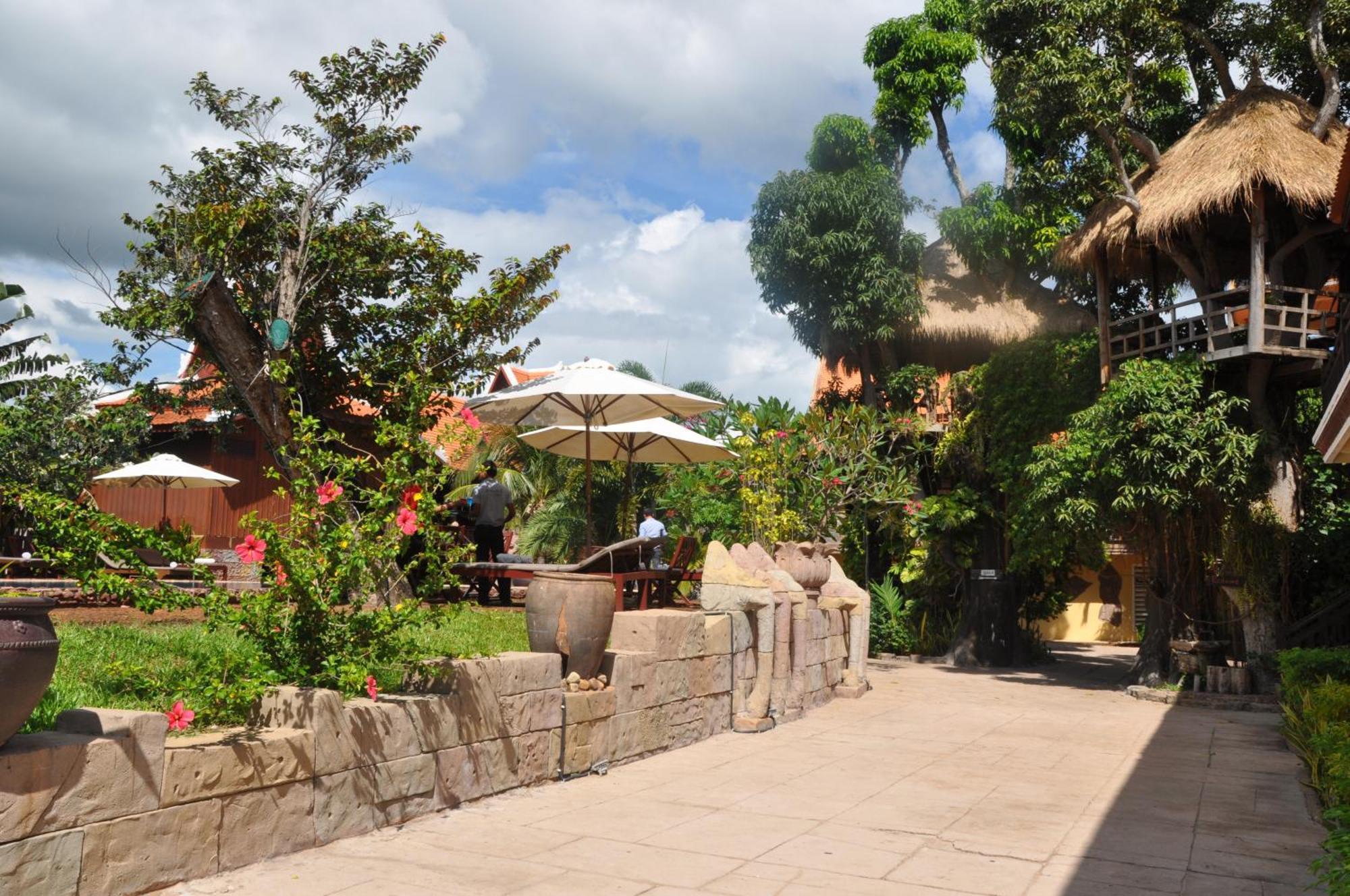 Palm House Boutique Resort Kep Exterior photo