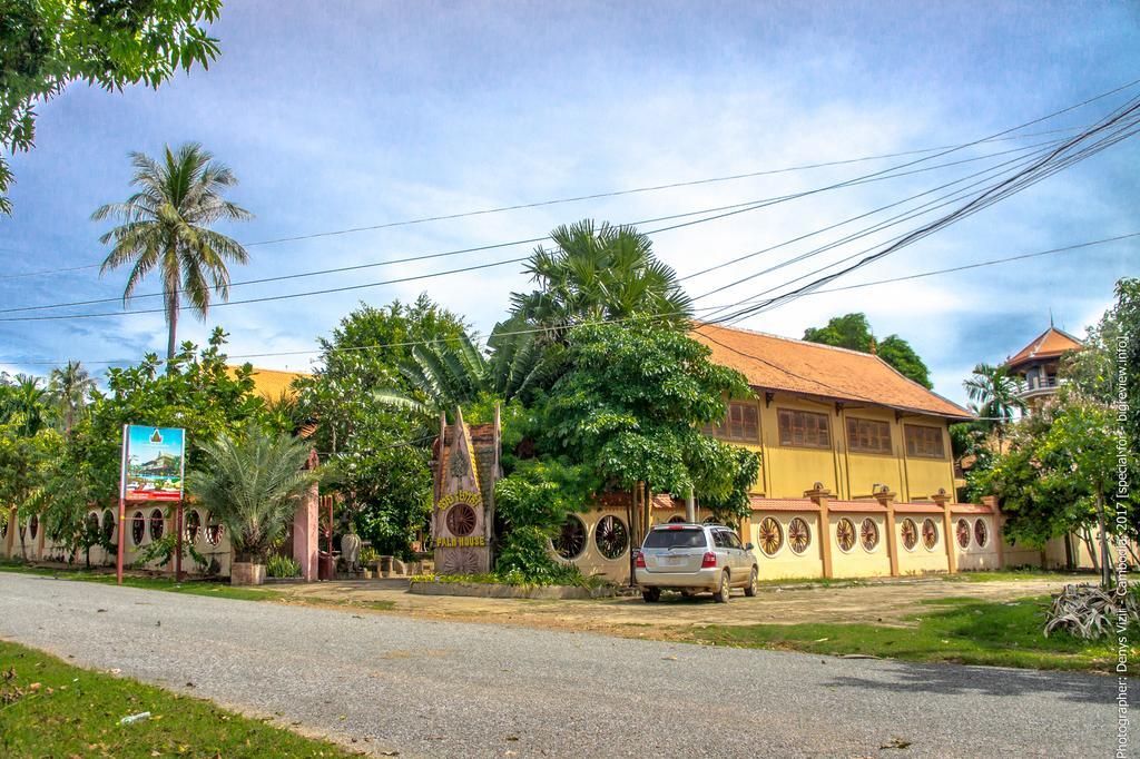 Palm House Boutique Resort Kep Exterior photo